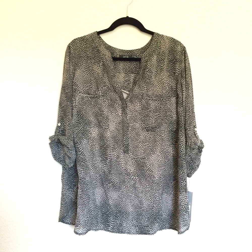 Apt 9 animal print sheer top with tank top